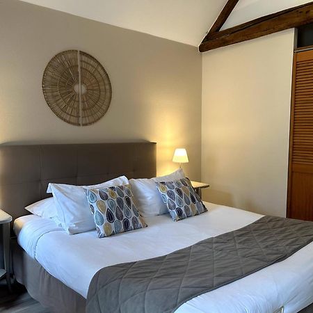 Logis Auberge Le Colombien - Hotel Et Restaurant فيلاندري المظهر الخارجي الصورة