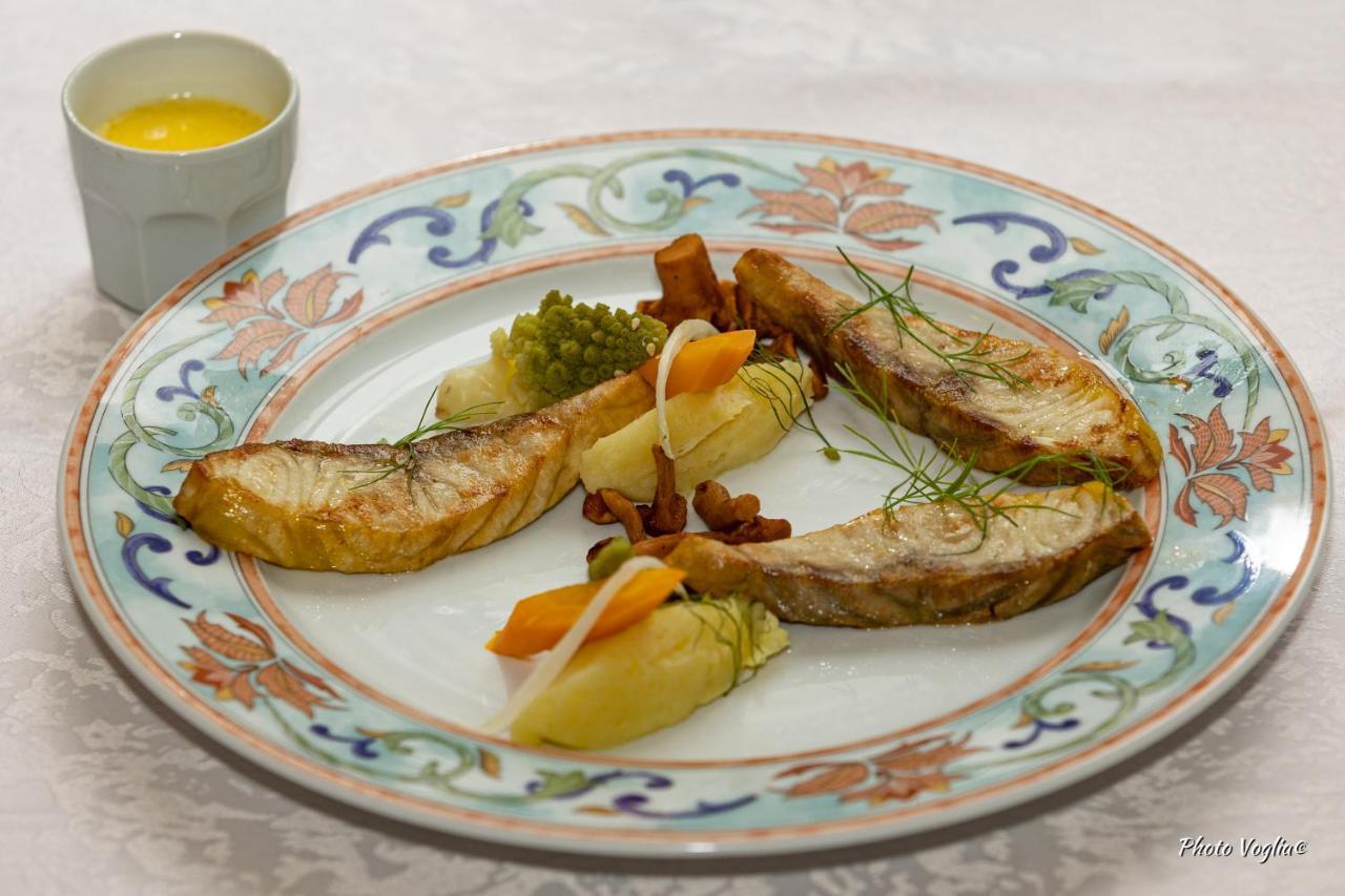 Logis Auberge Le Colombien - Hotel Et Restaurant فيلاندري المظهر الخارجي الصورة