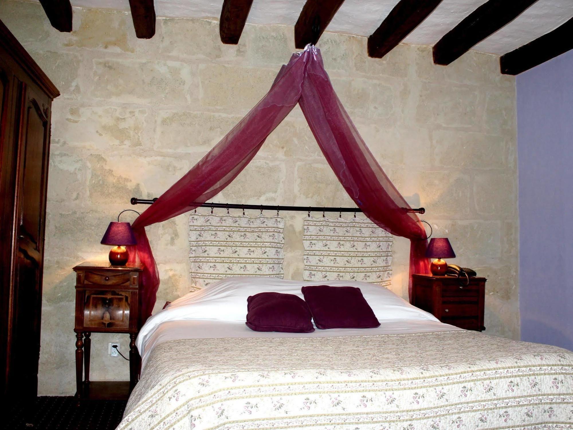 Logis Auberge Le Colombien - Hotel Et Restaurant فيلاندري المظهر الخارجي الصورة